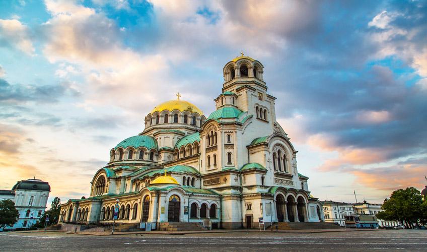 Balkan Güzelleri Kosova Makedonya Turu Ajet Havayolları ile