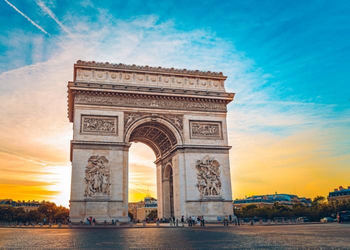 Benelüx & Paris Serüveni Turu Pegasus Havayolları İle 7 Gece 8 Gün ORY-AMS GD001 