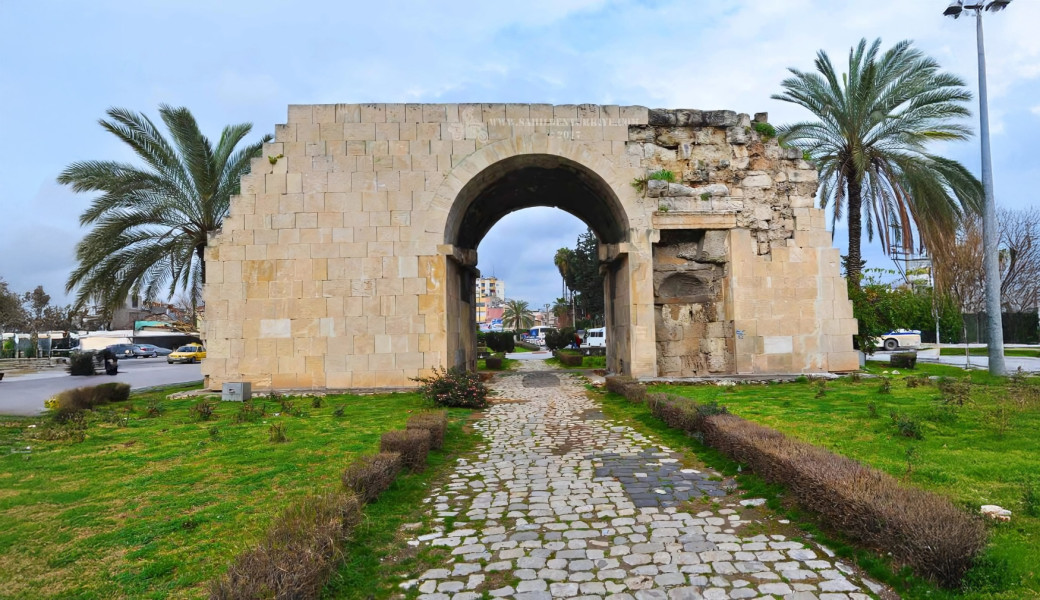 Adana Lezzet Festivali Adana Tarsus Hatay Gurme Turu (1 Gece Konaklamalı): Tüm Diyet Ve Perhis Kelimelerinin Yasaklı Olduğu Adana Lezzet Festivali'ne Bizimle Gelmeye Ne Dersiniz?