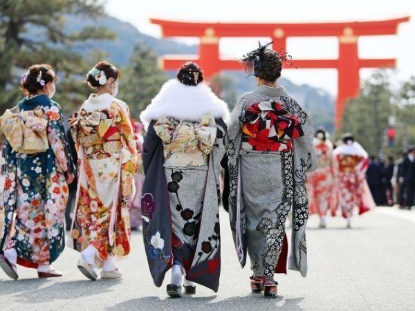 Etihad Hava Yolları ile  Comfort Japonya Turu ( 6 Gece Konaklamalı ): Etihad Hava Yolları ile Uçuş İmkanı
Tokyo 3 Gece Konaklama
Osaka 3 Gece Konaklama