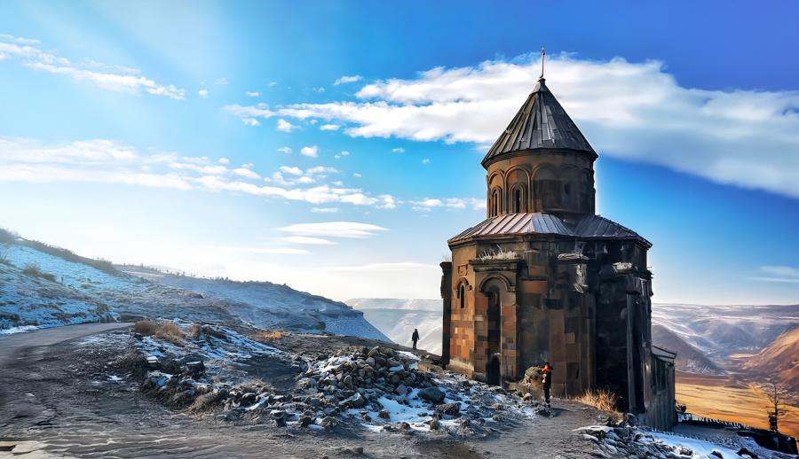 Yılbaşı Özel Uçaklı Doğu Ekspresi Türkiye'nin Doğusu Erzurum Kars Van Turu ( Uçakla Gidiş Dönüş ) : Doğu Ekspresi Tren Yolculuğu Erzurum’un, Kars'ın ve Van'ın Tüm Güzelliklerini Sizlere Sunuyoruz. Gidiş, Dönüş Uçak Biletleri Dahil