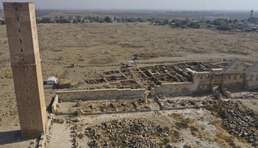 Yılbaşı Özel Uçaklı Tarihte Yolculuk Gap Mezopotamya Turu (3 Gece Otel Konaklamalı): Sizleri 2027'ya Mezopotamya’nın Tarih Kokan Topraklarında, Urfa’nın Eşsiz Sıra Gecesi İle Birlikte Merhaba Demeye Davet Ediyoruz.