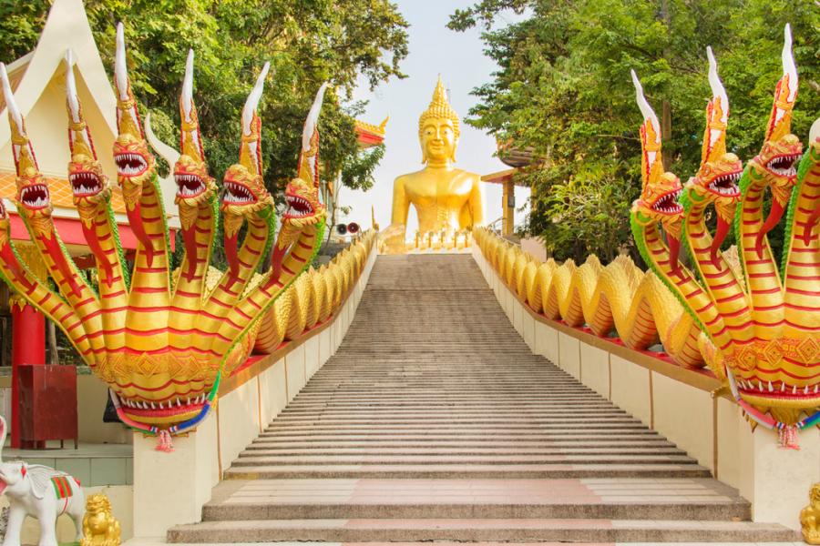 Emirates Havayolları İle Grand Tayland Turu  Eksta Turlar Dahil ( 6 Gece Otel Konaklamalı ): Gökyüzünde Lüks, Yeryüzünde Cennet: Emirates ile Tayland’a
3 Gece Phuket Konaklama
2 Gece Bangkok Konaklama
1 Gece Pattaya Konaklama