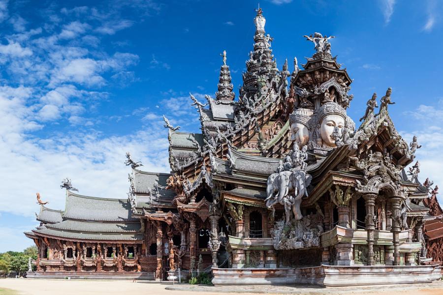 Emirates Havayolları İle Grand Tayland Turu  Eksta Turlar Dahil ( 6 Gece Otel Konaklamalı ): Gökyüzünde Lüks, Yeryüzünde Cennet: Emirates ile Tayland’a
3 Gece Phuket Konaklama
2 Gece Bangkok Konaklama
1 Gece Pattaya Konaklama