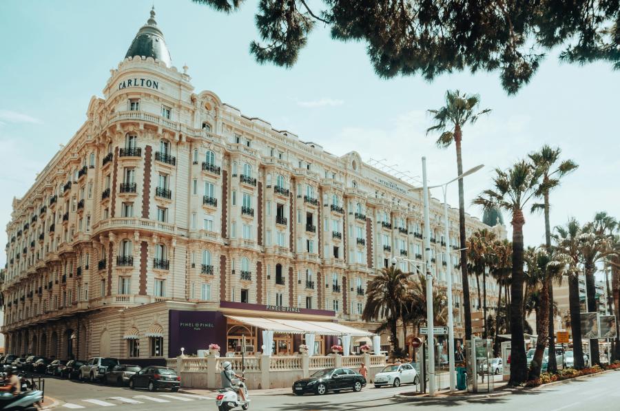 Pegasus Havayolları İle Grand Güney Fransa ve Barselona Turu ( 6 Gece Otel Konaklamalı ): Pegasus Havayolları İle Uçuş İmkanı 
6 Sabah Kahvaltısı Dahil
Nice 1 Gece Konaklama
Marsilya 1 Gece Konaklama
Montpellier 1 Gece Konaklama
Carcassone  1 Gece Konaklama
Barselona  2 Gece Konaklama
Tüm Ekstra Turlar Dahil