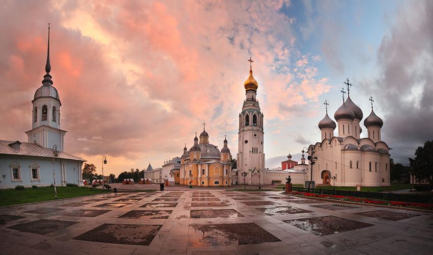 Pegasus Havayolları İle Exclusıve St. Petersburg ( 3 Gece Otel Konaklamalı ): Pegasus Havayolları İle Uçuş İmkanı 
3 Sabah Kahvaltısı Dahil 
1 Akşam Yemeği  Dahil 