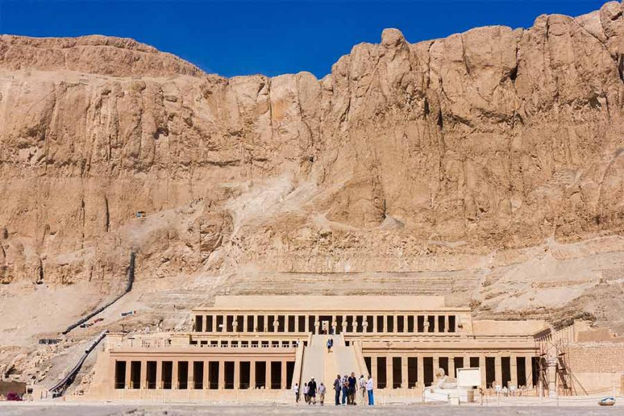 Elegant Mısır Hazineleri Nil Cruise Turu ( 8 Gece Otel Konaklamalı ): Türk Hava Yolları İle Uçuş İmkanı
Hurghada 2 Gece Her Şey Dahil  Konaklama
Nil Cruise 4 Gece Tam Pansiyon Konaklama
Kahire 2 Gece Yarım Pansiyon Konaklama