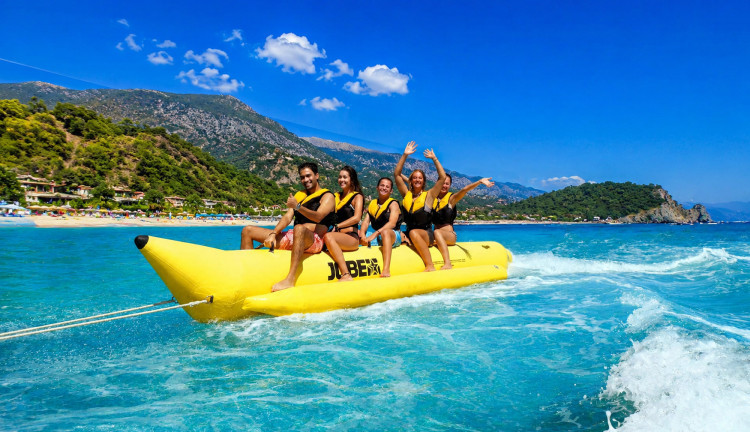 Ankara Çıkışlı Büyük Likya Fethiye Ölüdeniz Akyaka Dalyan Kaş Kekova Deniz Turu (5 Gece Otel Konaklamalı): Büyük Likya Turumuz İle Akdeniz ve Ege'nin Saklı Mavi, Turkuaz Rengi ile buluşmaya var mısınız? Yüzmeye doyamayacağınız Keyifli ve Eğlenceli bir için Geç Kalmadan yerinizi ayırtınız.
