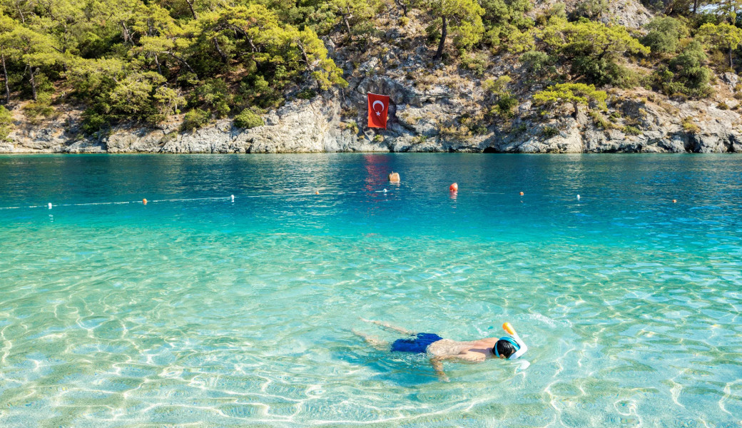 Ankara Çıkışlı Tadı Damağında Likya Fethiye Akyaka Dalyan Turu (2 Gece Otel Konaklamalı): Ankara, Eskişehir, Kütahya, Afyon Kalkışlı Tadı Damağında Likya Fethiye Akyaka Dalyan Turu İle Ege'nin Saklı Mavi, Turkuaz Rengi ile buluşmaya var mısınız? Yüzmeye doyamayacağınız Keyifli ve Eğlenceli bir için Geç Kalmadan yerinizi ayırtınız..... 