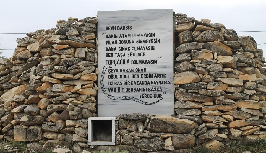 Bursa Çıkışlı Rüya Gibi Doğunun Hazineleri ve Doğu Ekspresi Turu (5 Gece Otel Konaklamalı): Doğu Anadolu denilince hep “Çok Uzak” diye düşünür insanlar. Oysa uzak olan sadece şehirlerin kendisidir. Günümüz medeniyetlerinin çıktığı yerdir Doğu Anadolu. 