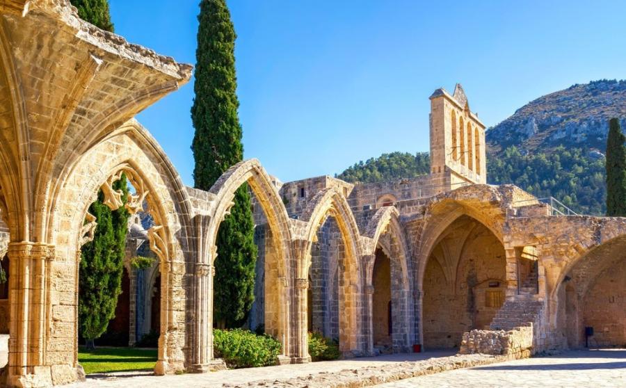 Pegasus Hava Yolları İle Kıbrıs Kültür Turu (  3 Gece Otel Konaklamalı ): Pegasus Hava Yolları İle Uçuş İmkanı
3 Gece Yarım Pansiyon Konaklama
5* Vuni Palace Hotel