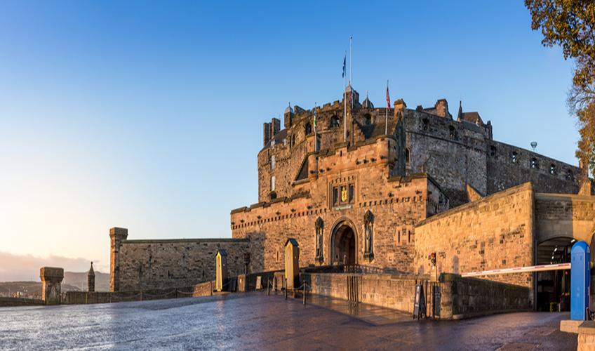 Pegasus Havayolları İle Grand Britanya Turu 5 Ülke (7 Gece Otel Konaklamalı )  STN-DUB : Pegasus Havayolları İle Uçuş İmkanı 
6 Sabah Kahvaltısı Dahil 
Londra 2 Gece Konaklama
Cardiff 1 Gece Konaklama
Liverpool 1 Gece Konaklama
Glasgow 2 Gece Konaklama
Dublin 1 Gece Konaklama
