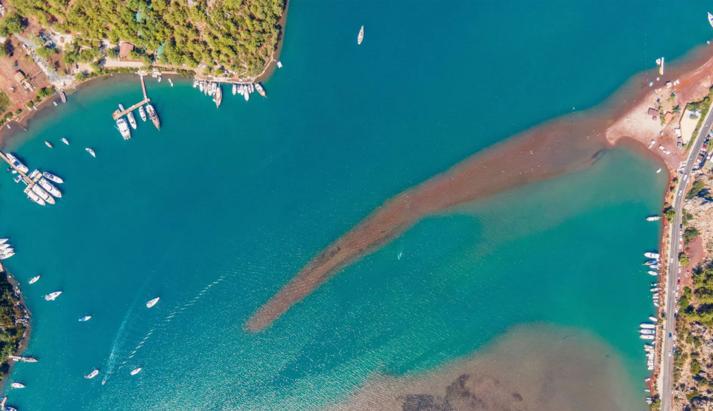Ankara Çıkışlı Bodrum Marmaris Datça Akyaka Didim Deniz ve Tekne Turu (4 Gece Otel Konaklamalı): Ege'nin Saklı Mavi, Turkuaz Rengi ile buluşmaya var mısınız? Yüzmeye doyamayacağınız Keyifli ve Eğlenceli bir için Geç Kalmadan yerinizi ayırtınız.