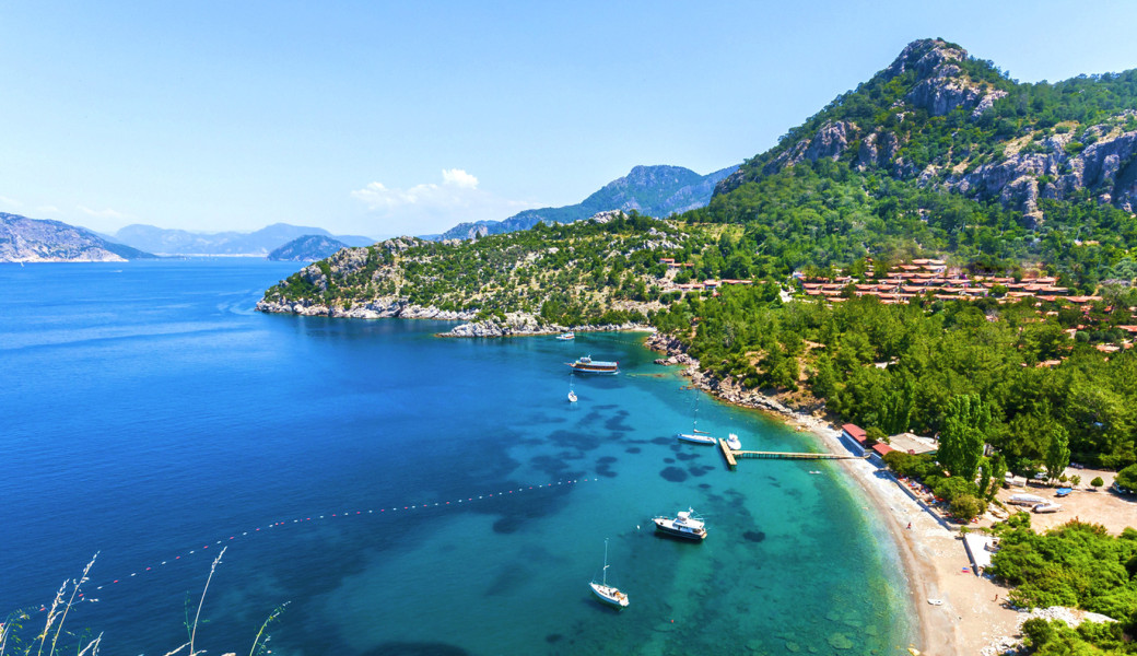 İzmir Çıkışlı Bodrum Marmaris Datça Akyaka Didim Deniz ve Tekne Turu (4 Gece Otel Konaklamalı): Ege'nin Saklı Mavi, Turkuaz Rengi ile buluşmaya var mısınız? Yüzmeye doyamayacağınız Keyifli ve Eğlenceli bir için Geç Kalmadan yerinizi ayırtınız.
