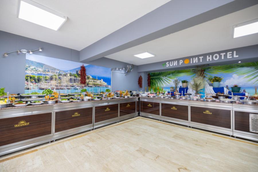 Sunpoint Hotel Bodrum (Gidiş Dönüş Otobüs Ulaşımı Dahildir): Sunpoint Hotel Bodrum Bodrum Turu İle Herşey Dahil Otelde Kalıyoruz Gece Eğlenceleri ve Beach Partilerde Eğlence Zamanı