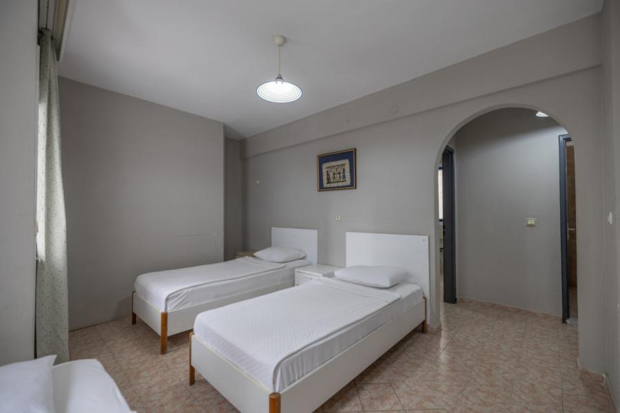 Sunpoint Hotel Bodrum (Gidiş Dönüş Otobüs Ulaşımı Dahildir): Sunpoint Hotel Bodrum Bodrum Turu İle Herşey Dahil Otelde Kalıyoruz Gece Eğlenceleri ve Beach Partilerde Eğlence Zamanı