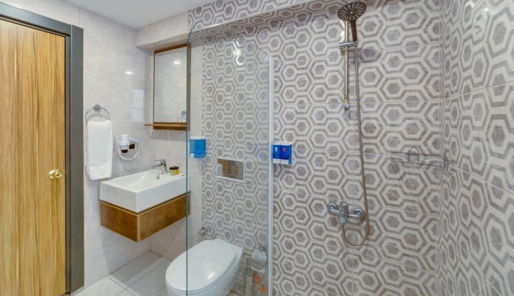 Bodrum Fora Holiday Resort Hotel (Gidiş Dönüş Otobüs Ulaşımı Dahildir) : Bodrum Fora Holiday Resort Hotel Turu İle Herşey Dahil Otelde Kalıyoruz Gece Eğlenceleri ve Beach Partilerde Eğlence Zamanı