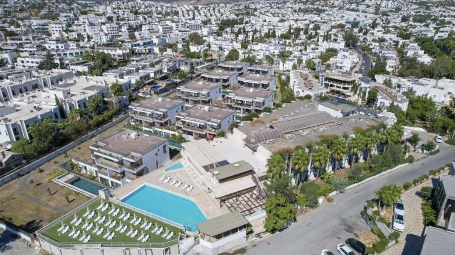 Smart Holiday Hotel Bodrum (Gidiş Dönüş Otobüs Ulaşımı Dahildir) : Smart Holiday Hotel Bodrum Bodrum Turu İle Herşey Dahil Otelde Kalıyoruz Gece Eğlenceleri ve Beach Partilerde Eğlence Zamanı