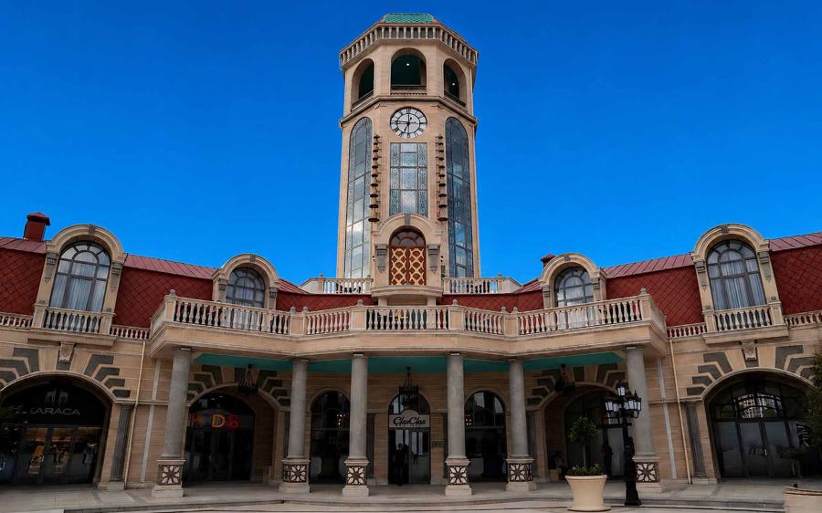 Güneyden Kuzeye Doğu Ekspresi Turu İle Diyarbakır Tatvan Van Nahçıvan Kars Erzurum Turu (Tren Gidiş Uçak Dönüş): SSC TUR Farkı İle Güney Kurtalan Ekspresi İle Gap ve Doğu Turu Deneyimi Yaşama Ne Dersiniz? Sizleri Güney Doğu Anadolu’yu Keşfetmeye, Kafkaslar Diyarını Selamlamaya Davet Ediyoruz..