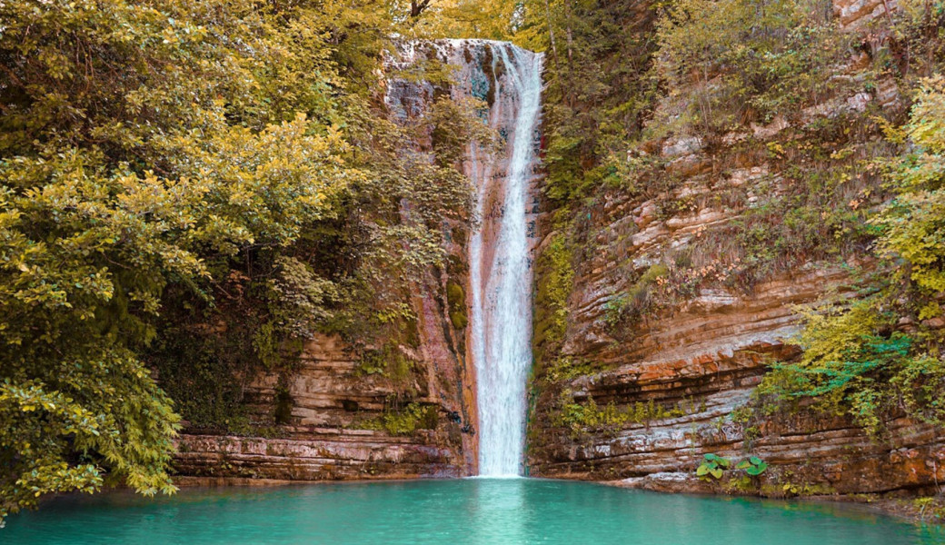 29 Ekim Özel Orta Karadeniz Amasya Samsun Sinop Kastamonu Turu (1 Gece Konaklamalı): Sizleri Amasya Samsun Sinop ve Kastamonu'dan Oluşan Orta Karadeniz'i Haftasonunda değerlendirmek doğa ve tarihi içi içine yaşamak için davet ediyoruz.