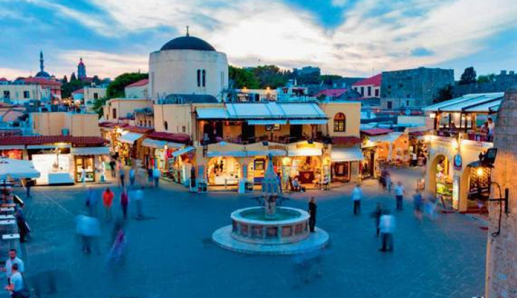 Kapıda Vizeli Rodos Turu, Marmaris Hareketli (3 Gece Konaklama )  : Feribotla Ulaşım, Özel Kapıda Vizeli Rodos Turu 3 Gece 4 Gün Konaklama