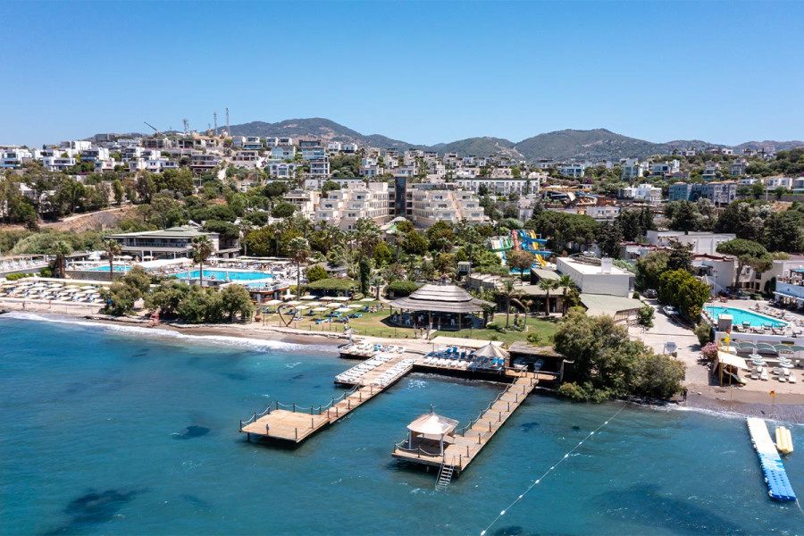 Bodrum Golden Age Otel Yalıkavak  Herşey Dahil (Gidiş Dönüş Otobüs Ulaşımı Dahildir): Bodrum Golden Age Otel Yalıkavak Turu İle Herşey Dahil Otelde Kalıyoruz Gece Eğlenceleri ve Beach Partilerde Eğlence Zamanı