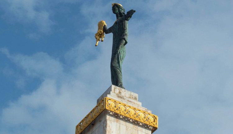 Uçaklı Kuzey Kafkasya Batum Gori Tiflis Kars Erzurum Doğu Ekspresi Turu (4 Gece Otel Konaklamalı): Uçaklı Kuzey Kafkasya Batum Gori Tiflis Kars Erzurum Doğu Ekspresi Turu İle Muhteşem deneyimler kazanmaya Ve Kafkas Hikayelerine Tanıklık Etmeye Gidiyoruz.
