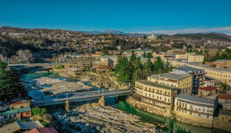 Uçaklı Kuzey Kafkasya Batum Gori Tiflis Kars Erzurum Doğu Ekspresi Turu (4 Gece Otel Konaklamalı): Uçaklı Kuzey Kafkasya Batum Gori Tiflis Kars Erzurum Doğu Ekspresi Turu İle Muhteşem deneyimler kazanmaya Ve Kafkas Hikayelerine Tanıklık Etmeye Gidiyoruz.