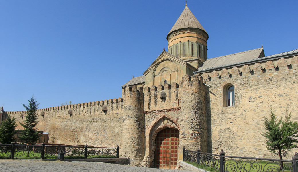 Uçaklı Kuzey Kafkasya Batum Gori Tiflis Kars Erzurum Doğu Ekspresi Turu (4 Gece Otel Konaklamalı): Uçaklı Kuzey Kafkasya Batum Gori Tiflis Kars Erzurum Doğu Ekspresi Turu İle Muhteşem deneyimler kazanmaya Ve Kafkas Hikayelerine Tanıklık Etmeye Gidiyoruz.