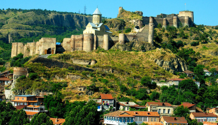 Uçaklı Yılbaşı Özel Gürcistan Tiflis Kars Erzurum Doğu Ekspresi Turu (3 Gece Otel Konaklamalı): Direk Tiflis'e Uçuyoruz, Yılbaşında Tiflis'te Yeni Yıla Giriyoruz. Kars'da Kafkas Gecesi ve Eğlencesi. Çıldır Gölünde Atlı Kızak Keyfi. Doğu Ekspresi Tren Keyfi.