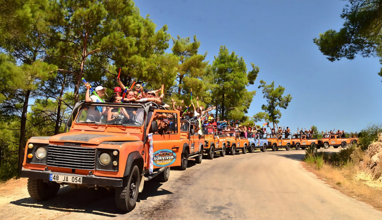 Uçaklı Tadı Damağında Likya Fethiye Akyaka Dalyan Turu (2 Gece Otel Konaklamalı): Uçaklı Tadı Damağında Likya Fethiye Akyaka Dalyan Turu İle Ege'nin Saklı Mavi, Turkuaz Rengi ile buluşmaya varmısınız? Yüzmeye doyamayacağınız Keyifli ve Eğlenceli bir için Geç Kalmadan yerinizi ayırtınız..... 