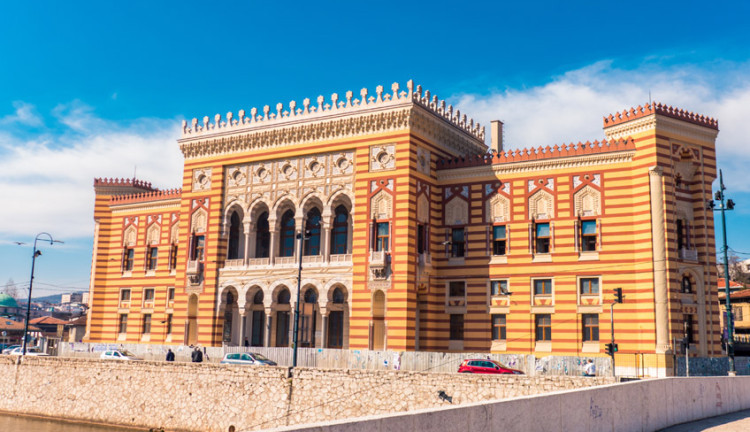 Ankara Çıkışlı Uçaklı Balkan Masalı Turu ( 7 Gece Otel Konaklamalı ) Skp - Skp: Bosna Hersek  Karadağ  Arnavutluk  Kuzey Makedonya  Kosova  Sırbistan
Trabinje 1 Gece Konaklama
İşkodra 1 Gece Konaklama
Ohrid 1 Gece Konaklama
Üsküp 2 Gece Konaklama
Belgrad 1 Gece Konaklama
Saraybosna 1 Gece Konaklama