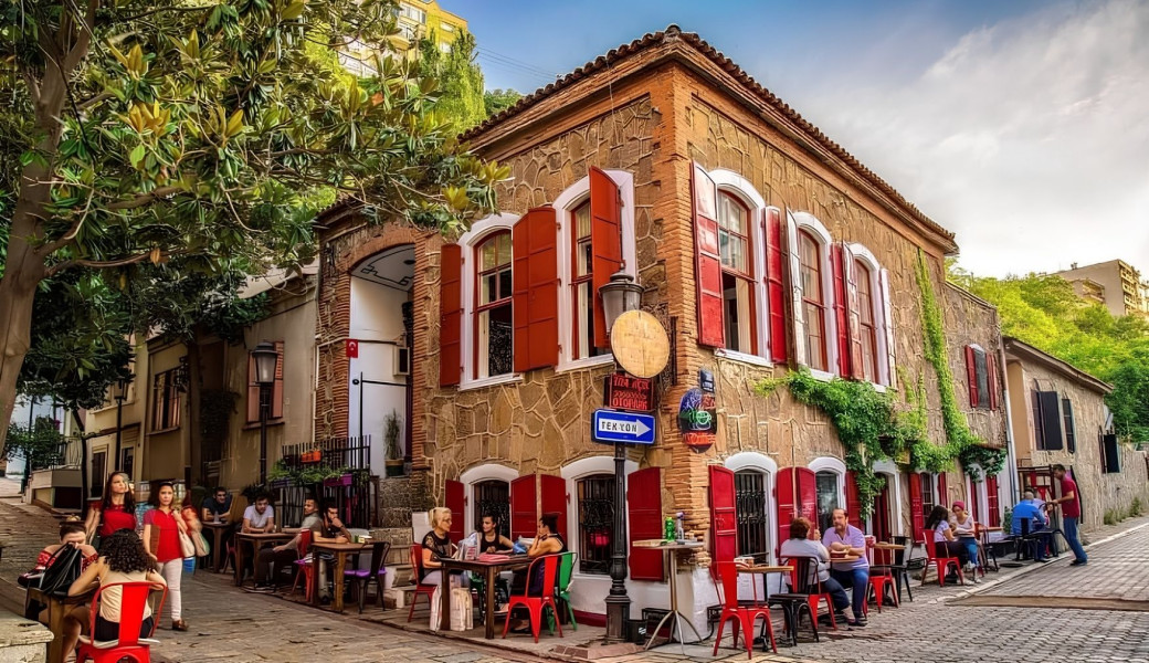 29 Ekim Özel Kuşadası Çeşme Ayvalık Turu (2 Gece Otel Konaklamalı): Kuşadası, Çeşme Ve Ayvalık’ın Eşsiz Atmosferini Keşfedeceğiniz Bu Keyifli Turda; Ege’nin Masmavi Kıyıları, Tarihi Sokakları Ve Doğal Güzellikleri Sizleri Bekliyor.