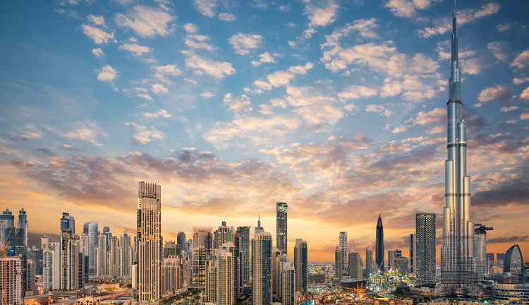 Vize Dahil Ajet Hava Yolları İle Bir Dubai Masalı Turu Dubai Şehir Turu Ve Abra Geçişi Dahil Dubai Varışlı  ( 3 Gece Otel Konaklamalı ): Ajet Hava Yolları İle Uçuş
Dubai Havalimanı Varışlı
3 Gece Dubai Konaklama
3 Sabah Kahvaltısı Fiyata Dahil
Dubai Şehir Turu Ve Abra Geçişi Fiyata Dahil