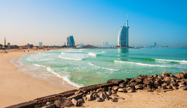 Vize Dahil Ajet Hava Yolları İle Bir Dubai Masalı Turu Dubai Şehir Turu Ve Abra Geçişi Dahil Dubai Varışlı  ( 3 Gece Otel Konaklamalı ): Ajet Hava Yolları İle Uçuş
Dubai Havalimanı Varışlı
3 Gece Dubai Konaklama
3 Sabah Kahvaltısı Fiyata Dahil
Dubai Şehir Turu Ve Abra Geçişi Fiyata Dahil