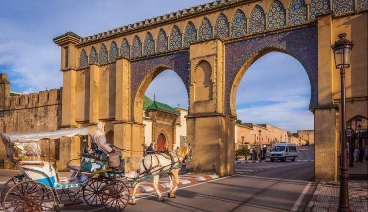 Air Arabia Hava Yolları İle Elegant  Binbir Renk Fas Sahra Çölü Turu ( 6 Gece Otel Konaklamalı ): Air Arabia Hava Yolları İle Uçuş
Gün Batımı Ve Gün Doğumu Sahra Çölün'de
6 Sabah Kahvaltısı Fiyata Dahil
6 Akşam Yemeği Fiyata Dahil
Fes 1 Gece Konaklama
Erfoud 1 Gece Konaklama
Ouarzazate 1 Gece Konaklama
Marakeş 2 Gece Konaklama
Casablanca 1 Gece Konaklama