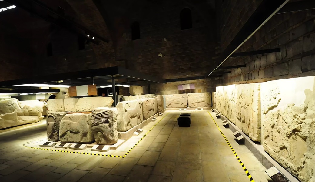 29 Ekim Özel Günübirlik Ata'mızı Anma Ankara Anıtkabir Turu: Cumhuriyet’imizin, ortak değerleri  Atatürk’ün ilke ve inkılaplarının izindeyiz. Atatürk’ün bizlere bıraktığı bu vatanı, ilelebet sonsuz neferi olacağız. SSC TUR olarak bizler de bu ülkeyi ve bu vatanı BAĞIMSIZLIĞIMIZI armağan eden Ata’mızı 30 Ağustosta ebedi İstirahatgahın’da anıyoruz. 