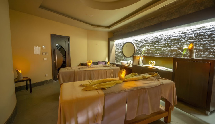 29 Ekim Özel Uçaklı Antalya 5* Otel Uhd Konaklamalı Tatil ve Deniz Turu: 29 Ekim Özel Antalya'da Side bölgesinde Bulunan 5* Otellerde Tatil Fırsatı Sizleri Bekliyor...