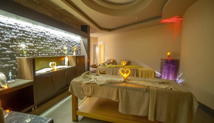 29 Ekim Özel Thy İle Uçaklı Antalya 5* Otel Uhd Konaklamalı Tatil ve Deniz Turu: 29 Ekim Özel Antalya'da Side bölgesinde Bulunan 5* Otellerde Tatil Fırsatı Sizleri Bekliyor...