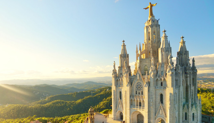 Gaudi'nin İzinde Sagrada Familia & Barcelona Turu THY İle Sömestre Özel 2027