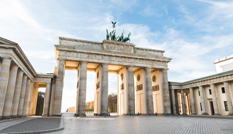 Bohemya Işıltısı Prag & Berlin Turu THY İle 23 Nisan Özel 2027 (PRG-BER)