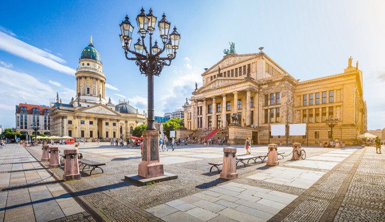 Bohemya Işıltısı Prag & Berlin Turu THY İle 23 Nisan Özel 2027 (PRG-BER)
