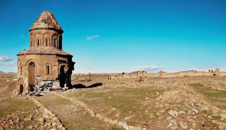 Kasım Ara Tatil Özel Ankara Çıkışlı Rüya Gibi Gap ve Doğu Anadolu Turu (5 Gece Otel Konaklamalı) : Otobüslü Size Özel Güney Doğu Anadolu’yu Keşfetmeye, Doğu Anadolu'yu Doya Doya Gezmeye Gidiyoruz.