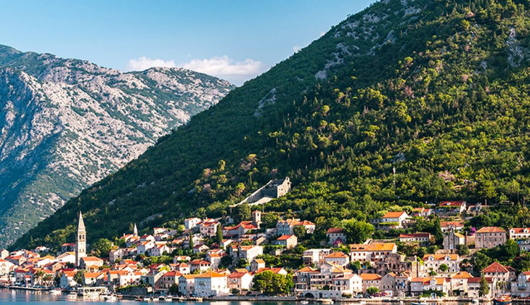 Ankara Hareketli PGS Ile Budva Karadag Turu Vizesiz  TGD-TGD