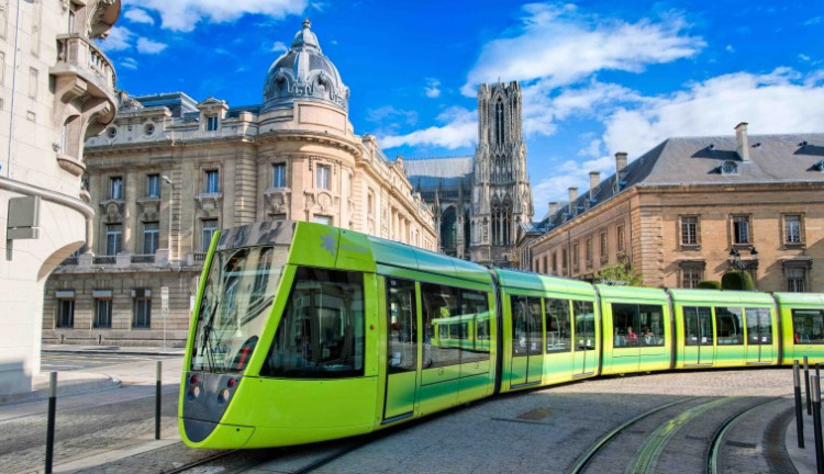 Büyüleyici Benelüks Paris Turu AJET ile Yılbaşı Özel 5 Gece 6 Gün 2027 (BRU–CDG)