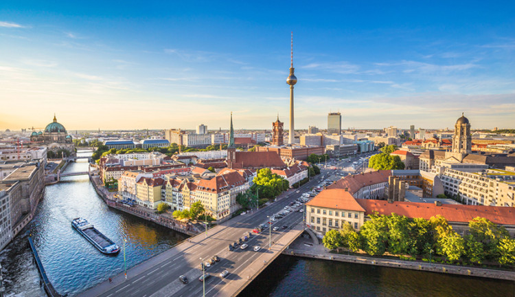 Hamburg'dan Berlin'e Kuzey Avrupa Turu Yılbaşı Özel Ajet İle 5 Gece 6 Gün (HAM-BER)