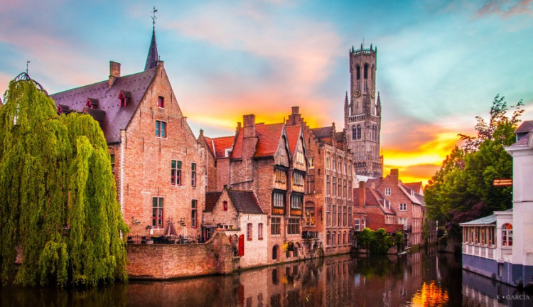 Avrupa’nın Kalbi Almanya Benelux Paris  Colmar – Riquewihr – Alsace – Strasbourg Turu Türk Hava Yolları ile 7 Gece 8 Gün Yaz Dönemi 2027 (CGN-CGN)