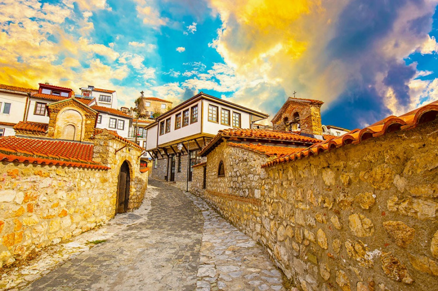 Kosovalı Büyük Balkanlar Turu Thy ile Extra Turlar ve Akşam Yemekleri Dahil 6 Gece OHD-SJJ Cuma-Perşembe