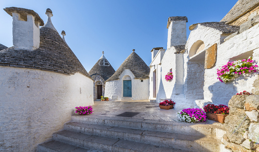 Güney İtalya’nın Büyüsü Napoli & Amalfi Kıyıları & Puglia THY İle Yaz Dönemi 4 Gece 5 Gün (NAP-BRI)