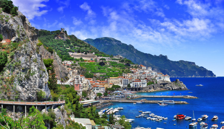Güney İtalya’nın Büyüsü Napoli & Amalfi Kıyıları & Puglia THY İle Yaz Dönemi 4 Gece 5 Gün (NAP-BRI)